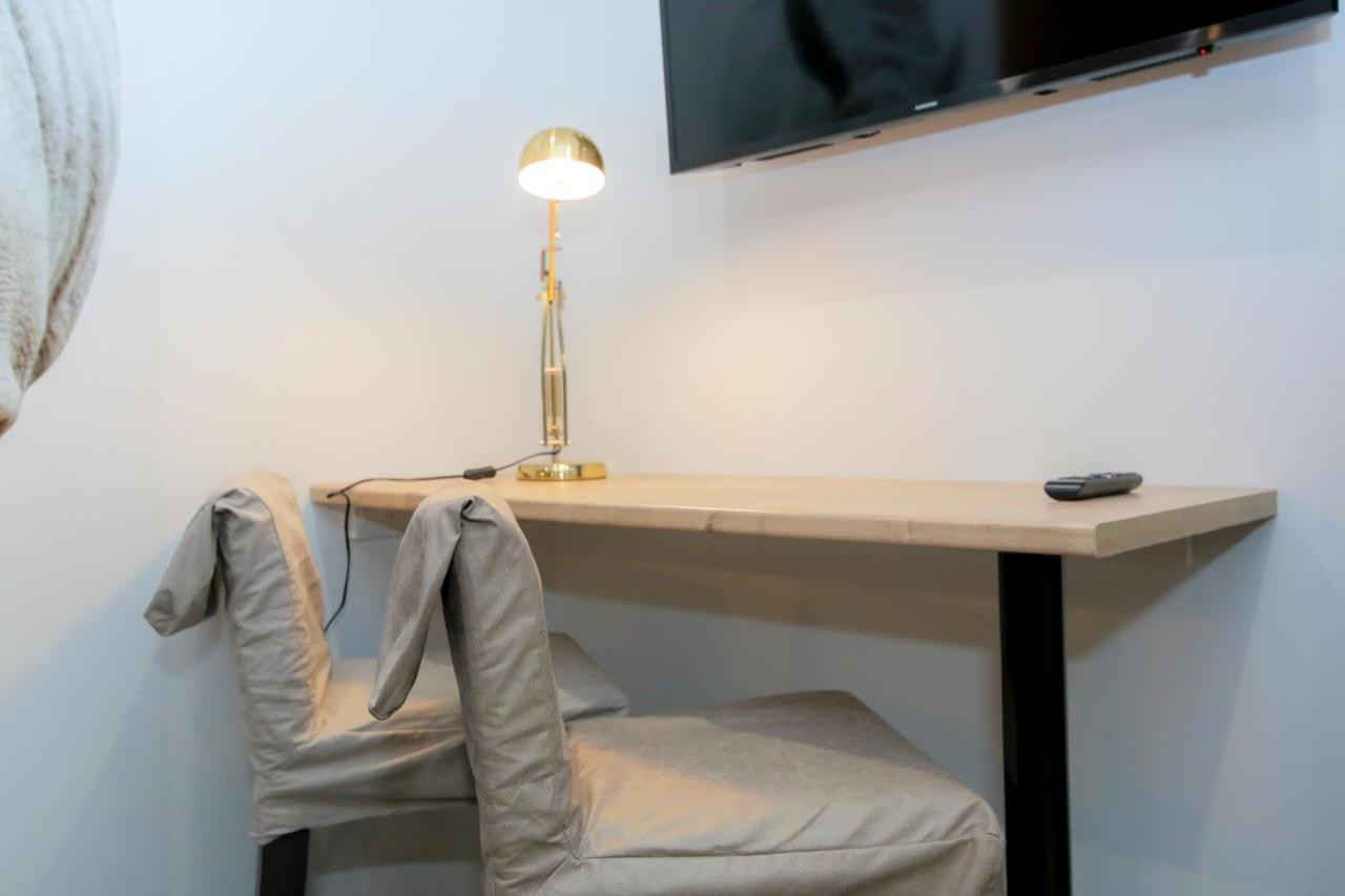 Apartamento Le Rhinocéros, T1 hypercentre chic et cosy, Wifi par SOVALFI Saint-Etienne  Exterior foto